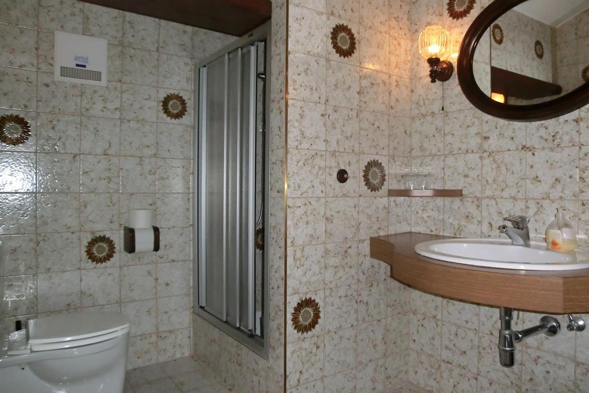Hotel Garni Landhaus Buertlmair Hinterstoder Rom bilde